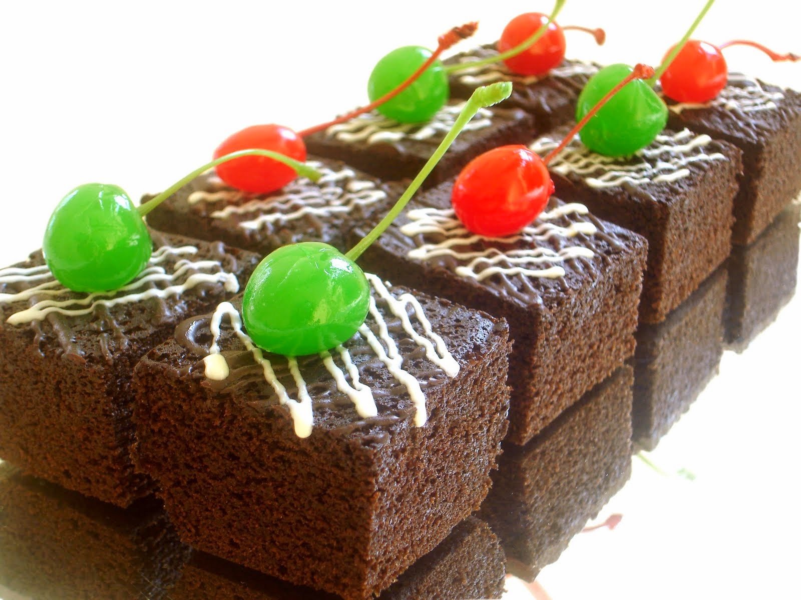 Resep Brownies Kukus Anti Gagal Lembut Lumer Super Mudah!