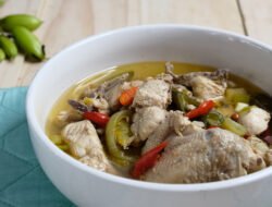 Resep Garang Asem Ayam Anti Gagal Tanpa Santan!