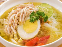 Resep Soto Ayam Kampung Kuah Gurih Ayam Empuk Bikin Nagih!