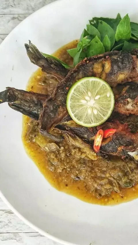 Resep Ikan Lele Kuah Segar Tanpa Santan Enak Sehat!