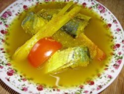 Resep Pindang Ikan Enak Sederhana Anti Gagal!