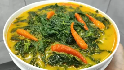 Resep Daun Singkong Padang Gurih Sederhana Bikin Nagih!