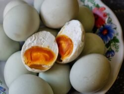 Resep Telur Asin Anti Gagal Gurih Creamy Bikin Nagih!